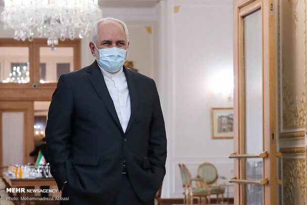 محمد جواد ظریف گفت بیایید ۲۰۲۱ را سال صلح و ‌آرامش کنیم