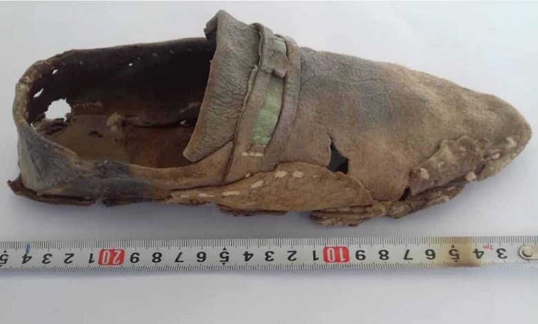 کفش چرمی تاریخی نهبندان در فهرست میراث ملی ثبت شد