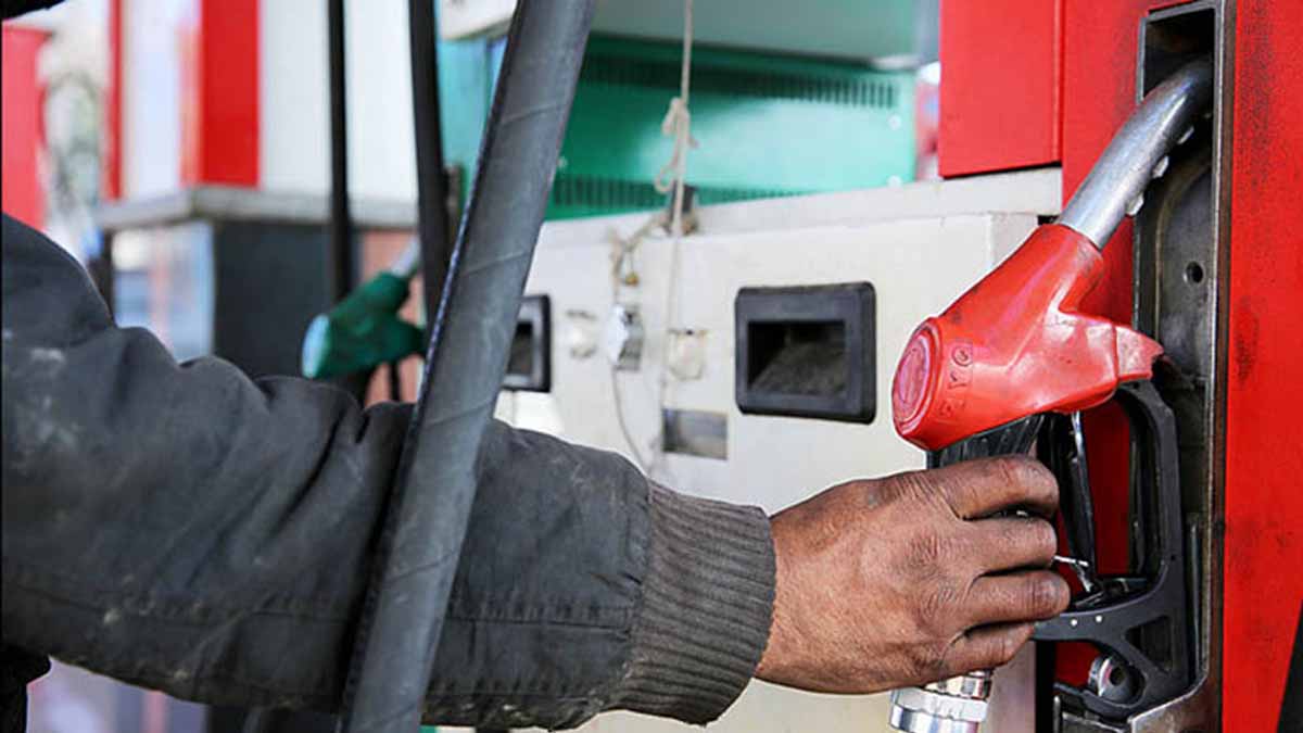 کاهش ۷۴ درصدی میزان صادرات بنزین