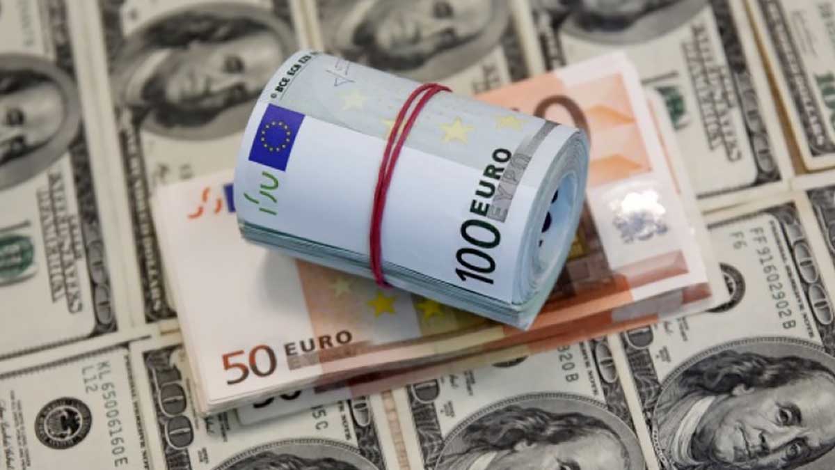 قیمت دلار و یورو در مرکز مبادلات ۸ خرداد ۱۴۰۲