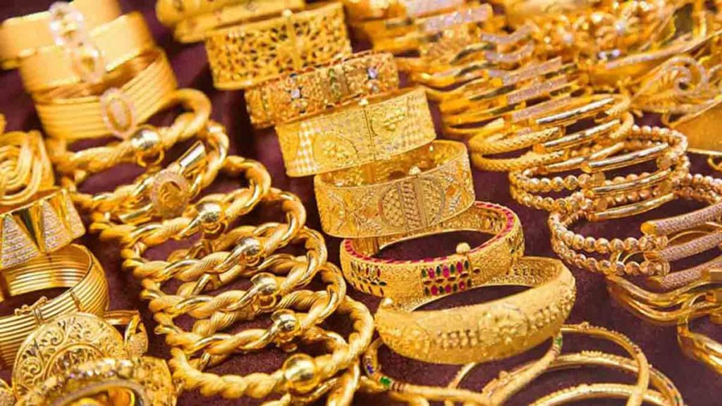 طلا گرمی یک میلیون و ۲۰۸ هزار تومان / قیمت دلار و یورو