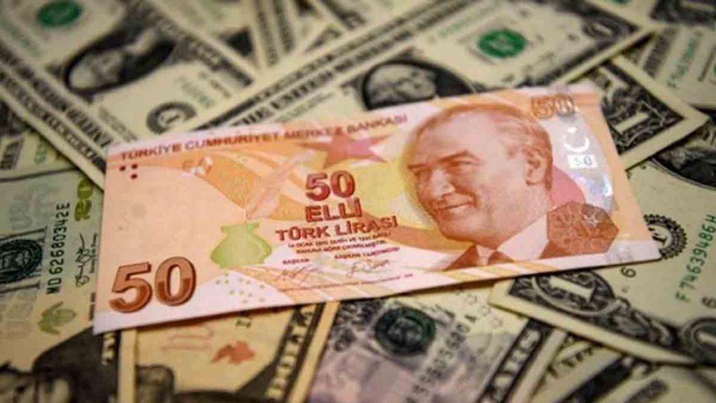 ارزش پول ترکیه در ۲۰۲۱ نصف شد