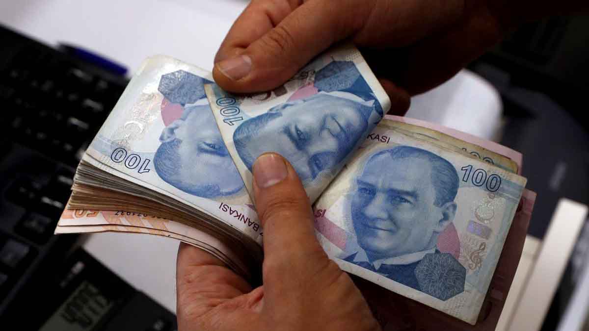 قیمت لیر ترکیه سقوط کرد
