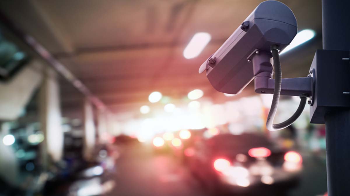 دوربین‌های ثبت جرائم رانندگی موارد "کشف حجاب" را هم ثبت می‌کنند