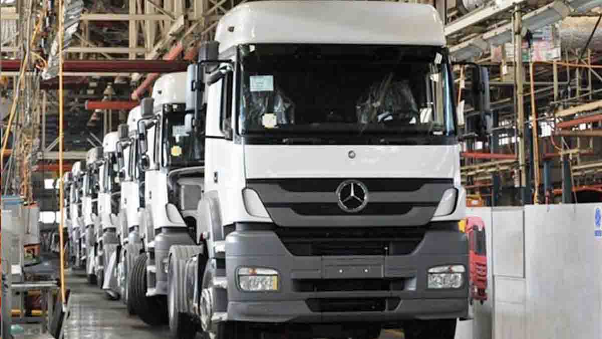 تصویب واردات 3 نوع خودرو سنگین در کمیسیون صنایع