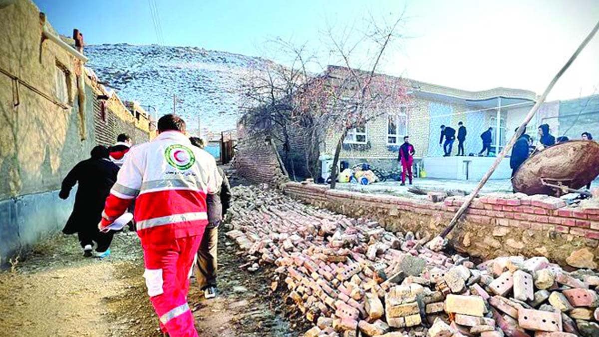 اتمام ساخت واحدهای زلزله زده خوی تا خرداد سال آینده