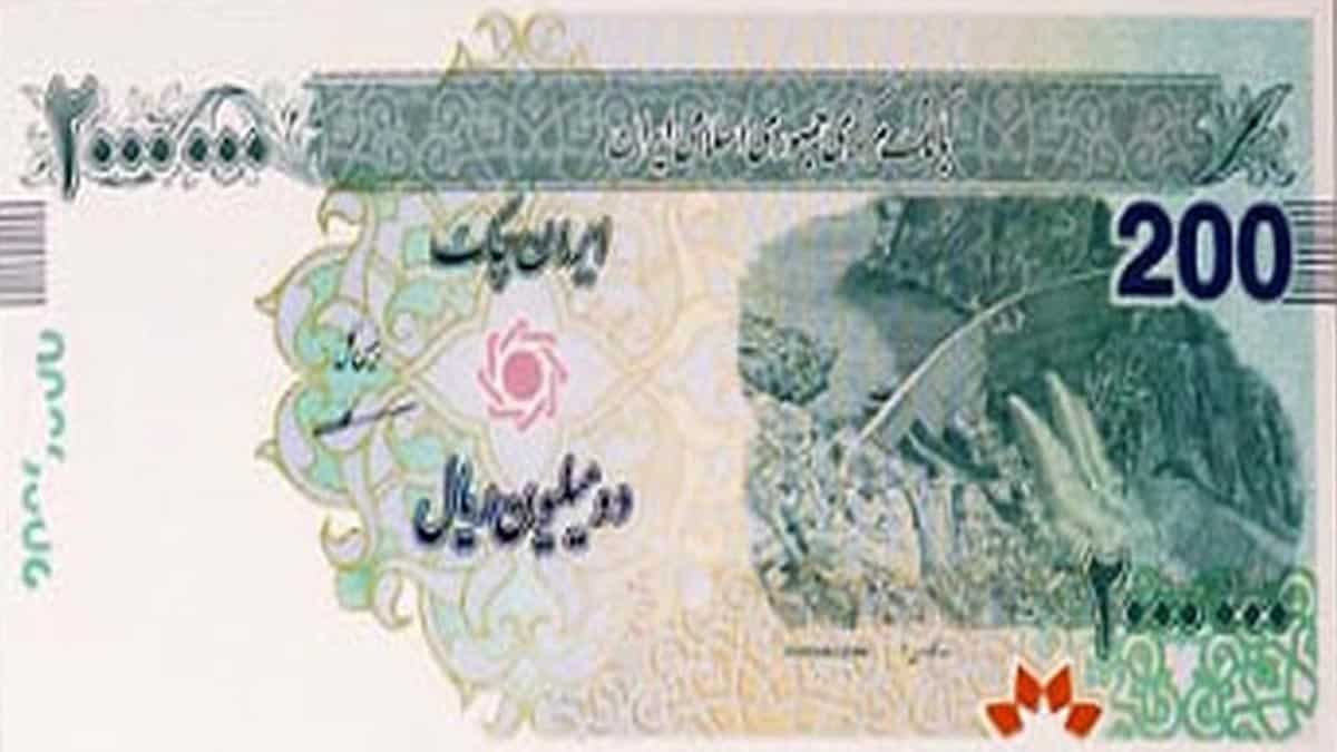 ایران چک ۲۰۰ هزار تومانی به بازار می‌آید