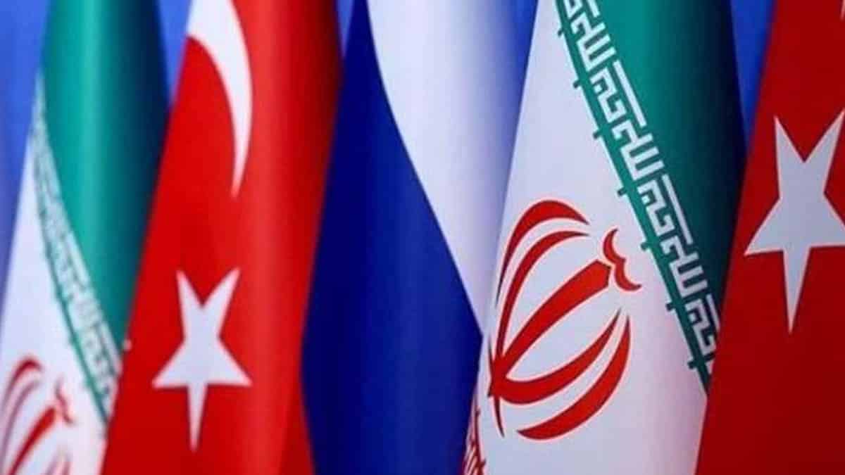 نشست چهارجانبه وزرای خارجه ایران، روسیه، سوریه و ترکیه در مسکو برگزار شد.