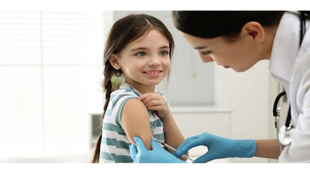 با کمک واکسیناسیون می توانید از بسیاری از بیماری ها پیشگیری کنید.