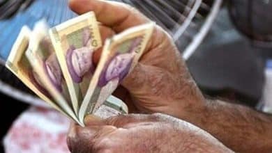 حسینی:‌ افزایش حقوق‌ها تناسبی با تورم رسمی ندارد