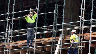 مطابق با قانون جدید، باز هم مشکل بیمه کارگران ساختمانی حل نمی‌شود