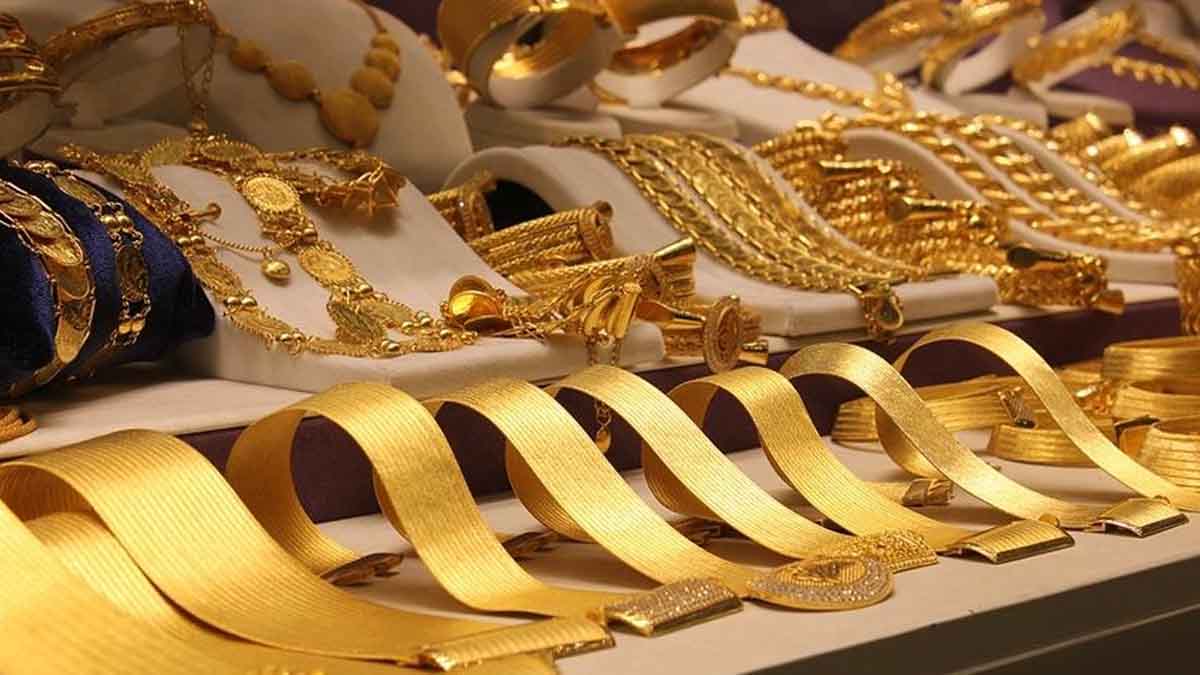 پیش بینی قیمت طلا و سکه ۲۲ آبان ۱۴۰۲ / افت تقاضا، طلا را زمین زد