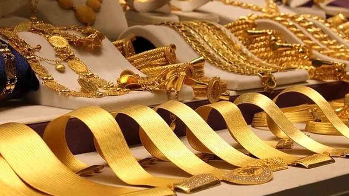 قیمت طلا و سکه ۲۵ آذر ۱۴۰۲ / رشد قیمت در بازار بی‌جان طلا