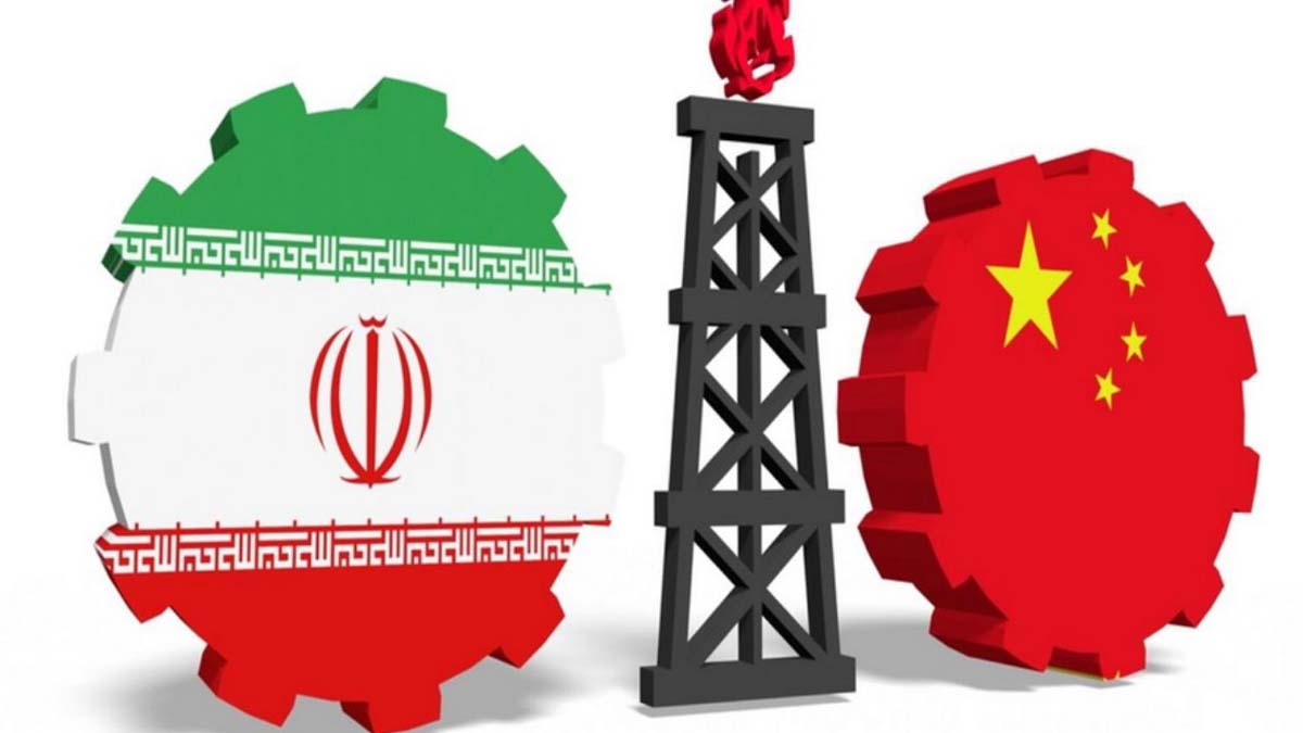ایران ارسال محموله های نفتی به چین را متوقف کرد